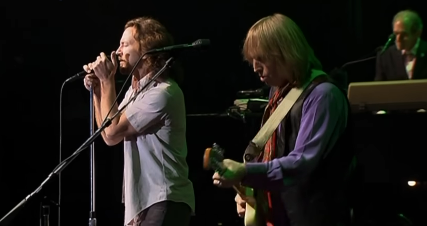 Why Every Creator Needs a “Sonic Signature” (The Vedder vs. Petty Lesson)